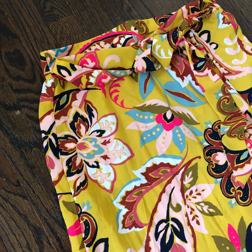 *NWOT* LOFT Women’s M Mustard Yellow Floral Paisley Tie Waist Slit Maxi Skirt - Picture 2 of 13